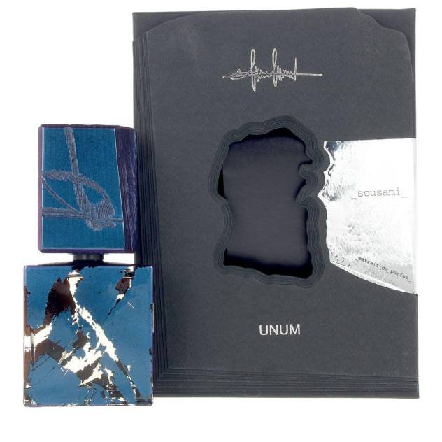 UNUM SCUSAMI extrait de parfum vapo 100 ml UNUM SCUSAMI extrait de parfum vapo 100 ml